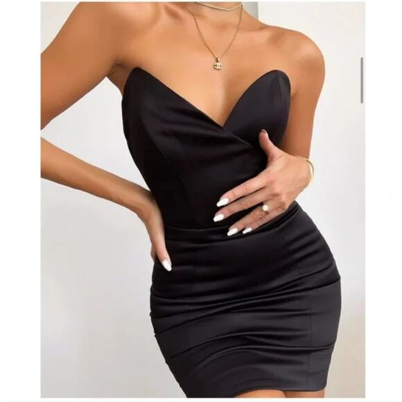 NWT House of CB Chouchou Black Stretch Satin Asymmetric Mini Dress Women Size XS - Picture 1 of 12